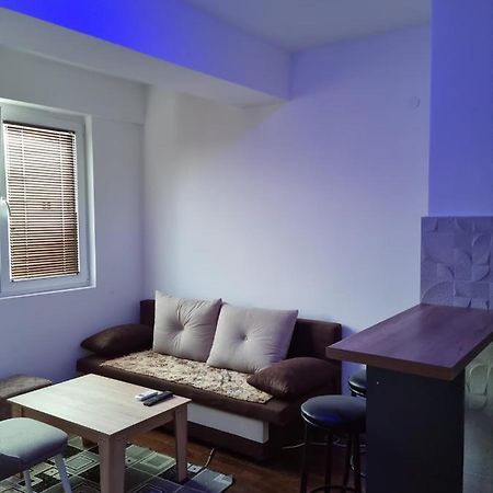 Lester Apartments Szkopje Kültér fotó