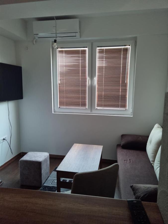 Lester Apartments Szkopje Kültér fotó